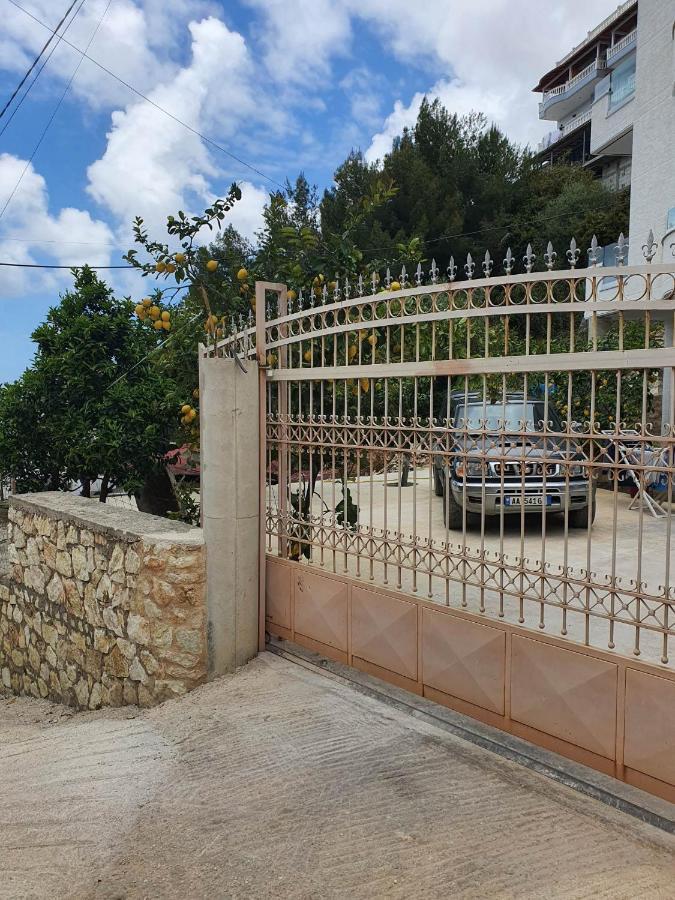 Ferienwohnung The Sunset View Sarandë Exterior foto